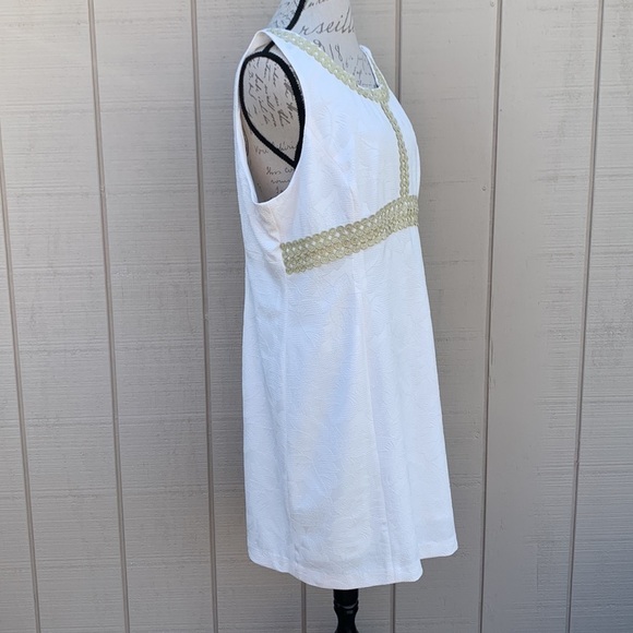 Pappagallo Natural White/Gold Textured Floral Print Sheath Dress - Picture 5 of 16